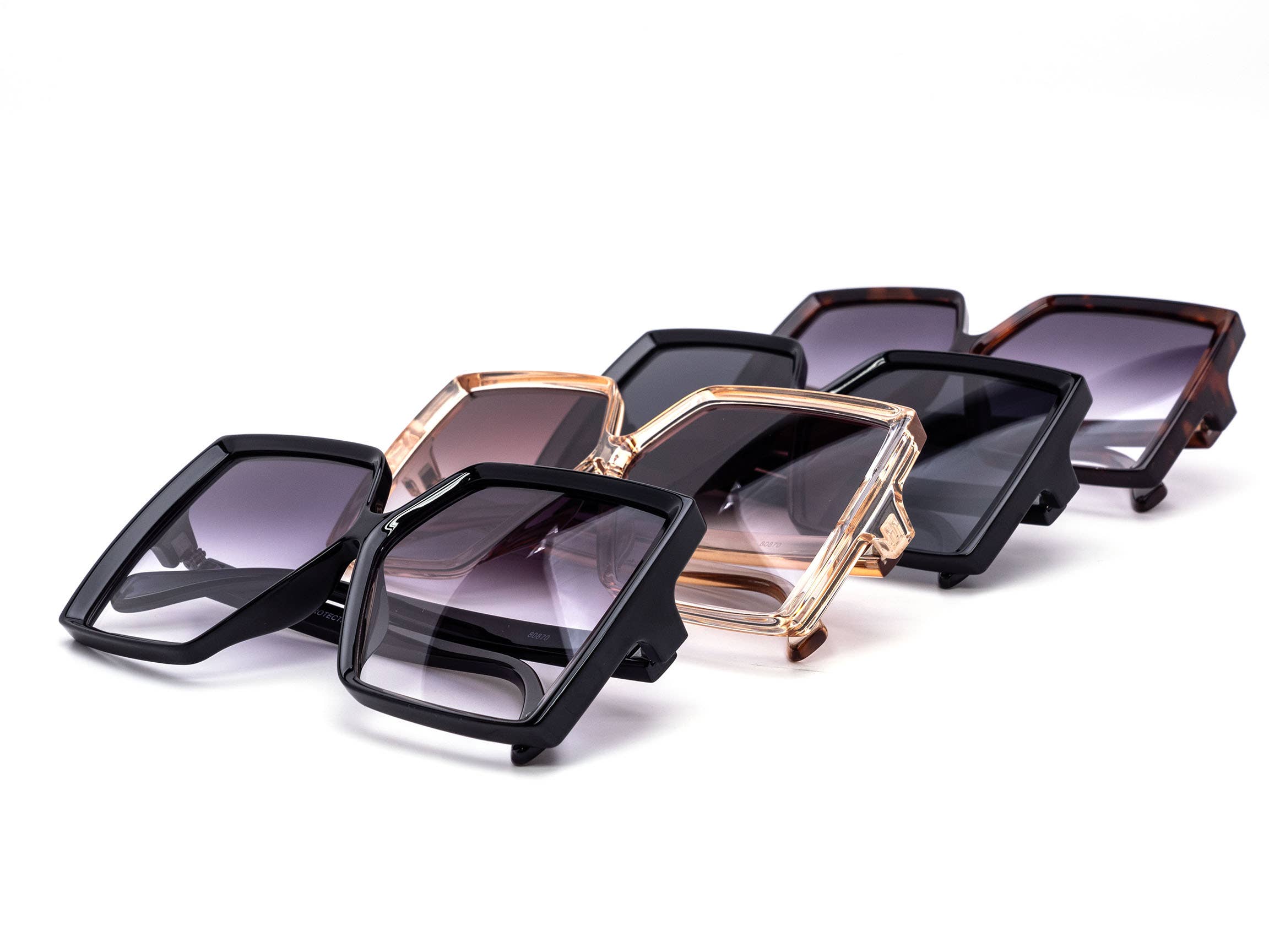 Still Friday - Wholesale Sunglasses - Unisex - Oversized Retro Super Square Gradient Lens Sunglasses1