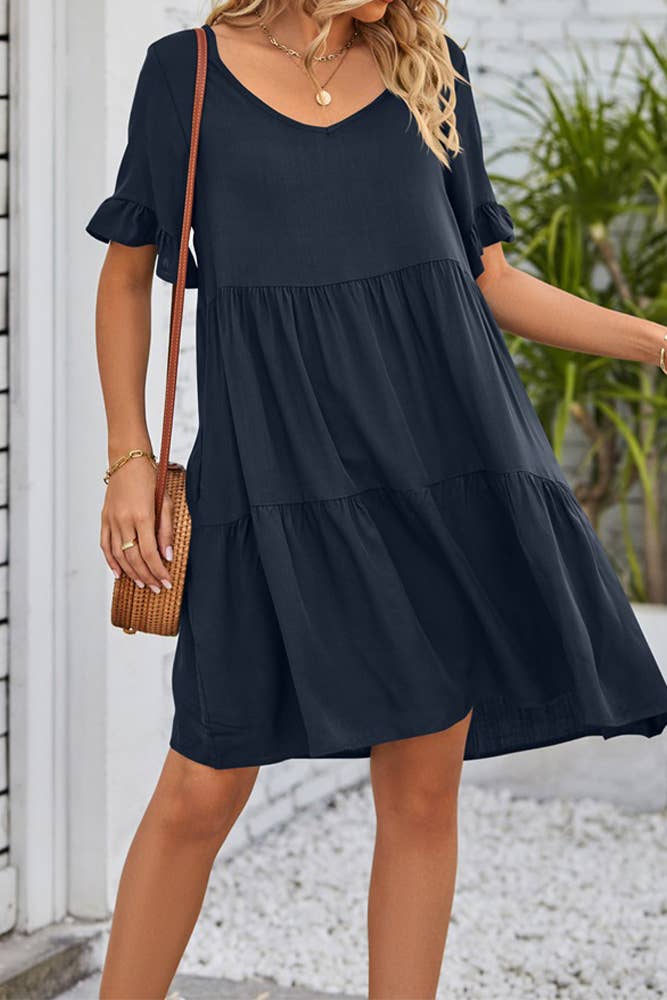 UNISHE - Vendita all'ingrosso Vestito - Donna - Abito A Balze Con Volant Con Scollo A V Semplice E Tasche MD03824