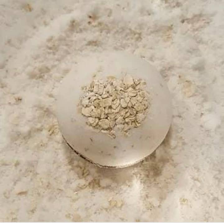Suzy Spa Essentials - Wholesale Bath Bomb/Fizz - Bath Bomb – 5 oz1