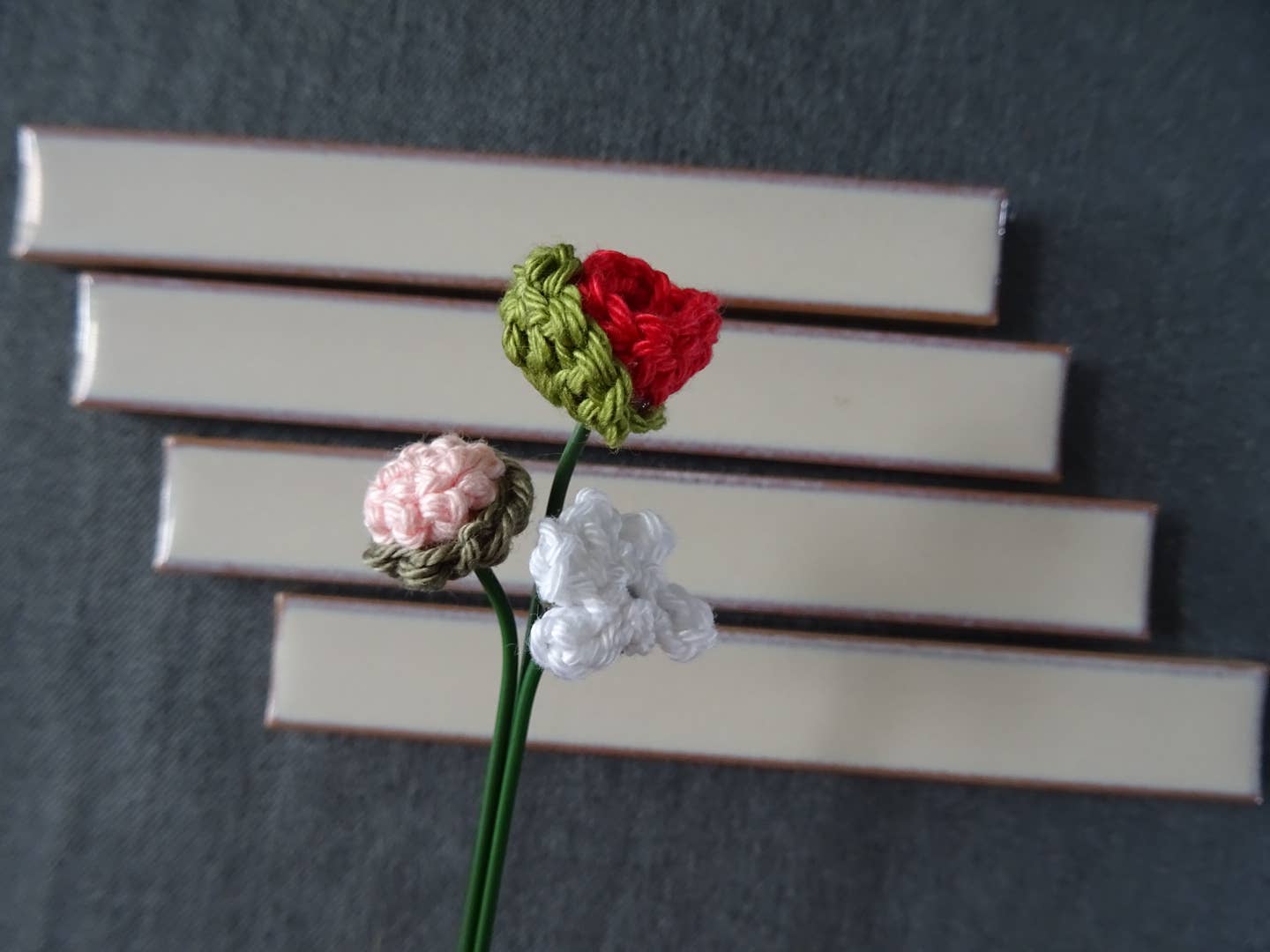 Knuffelsenzo - Wholesale Artificial Flowers - Mini bouquet, 3 flowers3