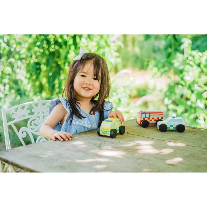 Orange Tree Toys - Wholesale Toy Car/Truck - Kids - Ambulance