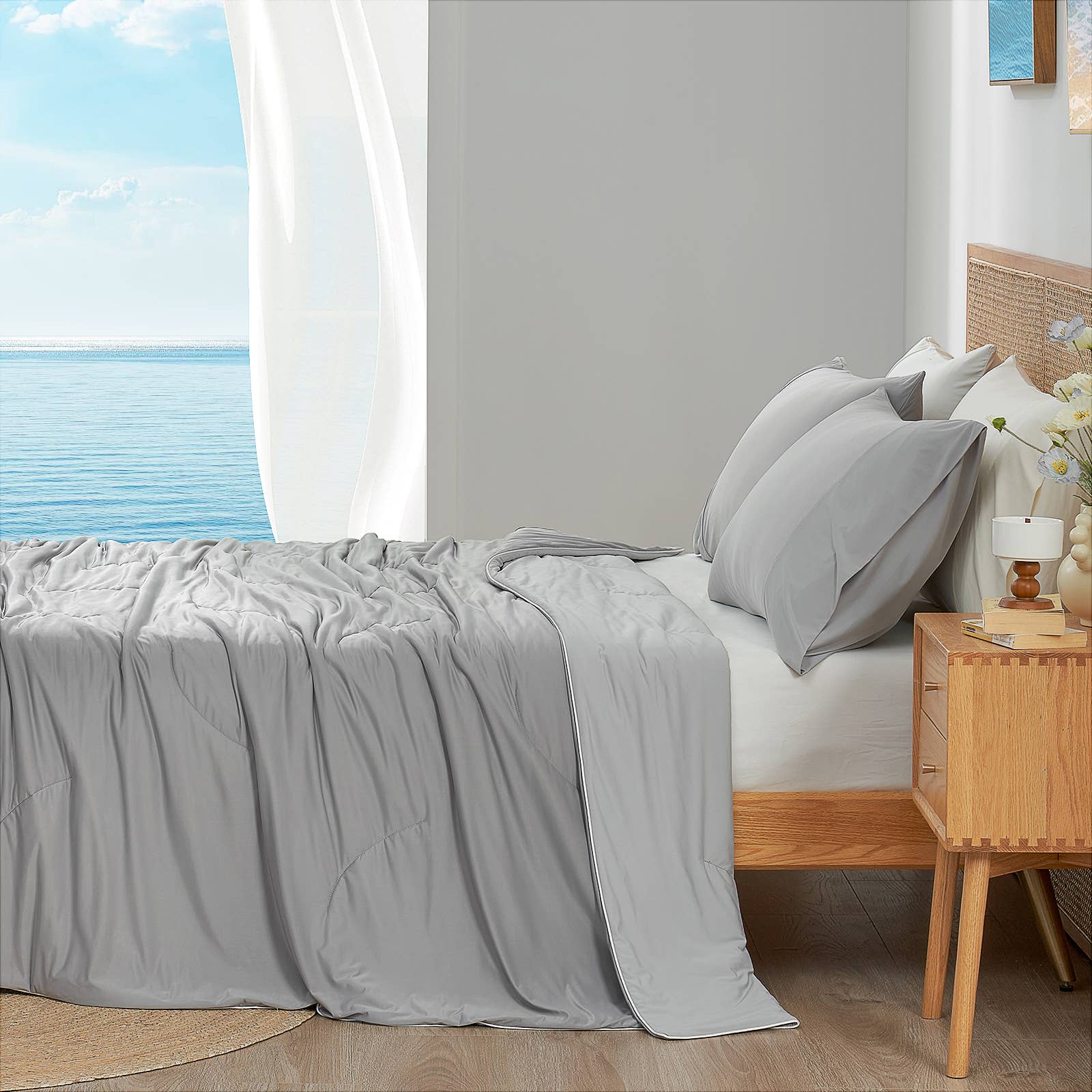 DreamValley - Wholesale Down Comforter - CB Reversible Cooling Comforter, Queen, Gray3