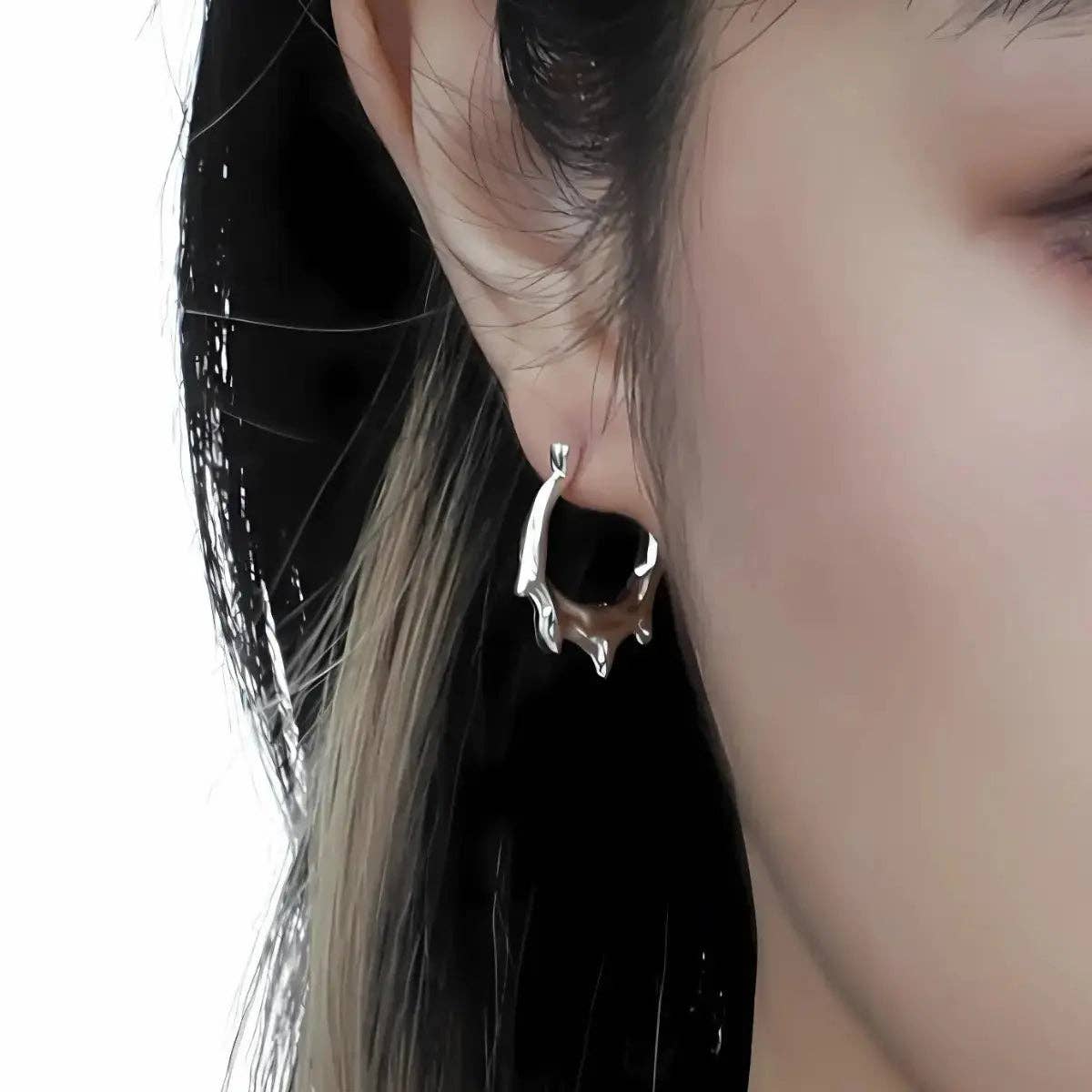 Moclein - Vendita all'ingrosso Orecchini a cerchio - Orecchini a cerchio gocciolanti in argento1