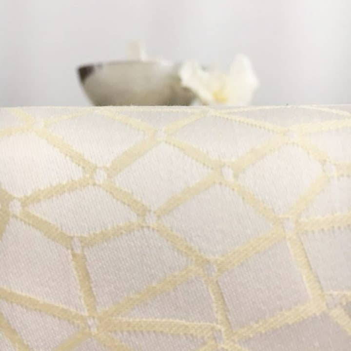 Journight by Totex - Wholesale Dinner & Cloth Napkin - LUCERNA Tablecloth