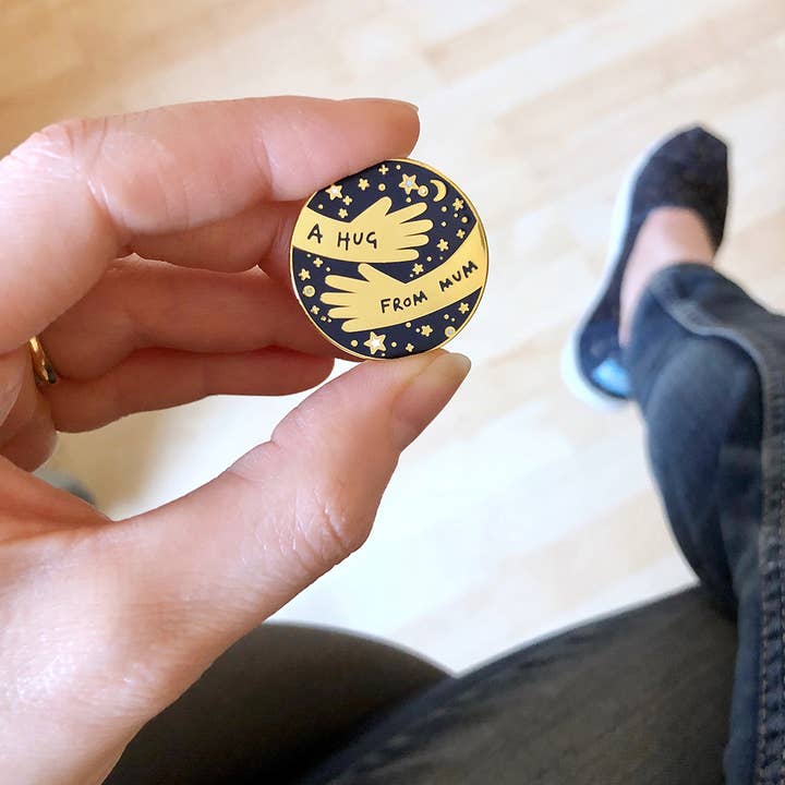 Clara and Macy - Wholesale Lapel Pin/Button - A Hug From Mum Navy Enamel Pin Badge
