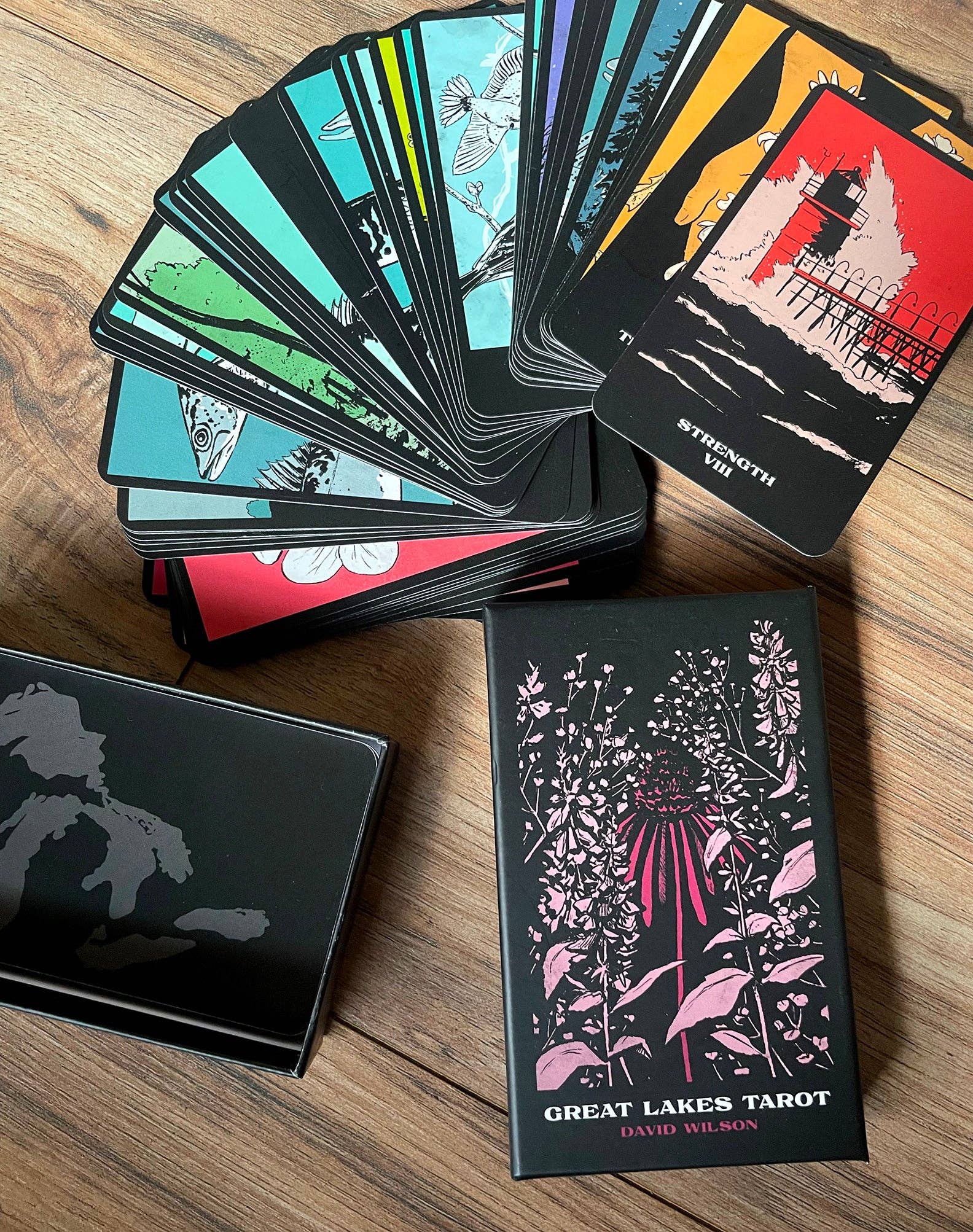 Applewood Books - Wholesale Tarot Cards - Great Lakes Tarot Deck10