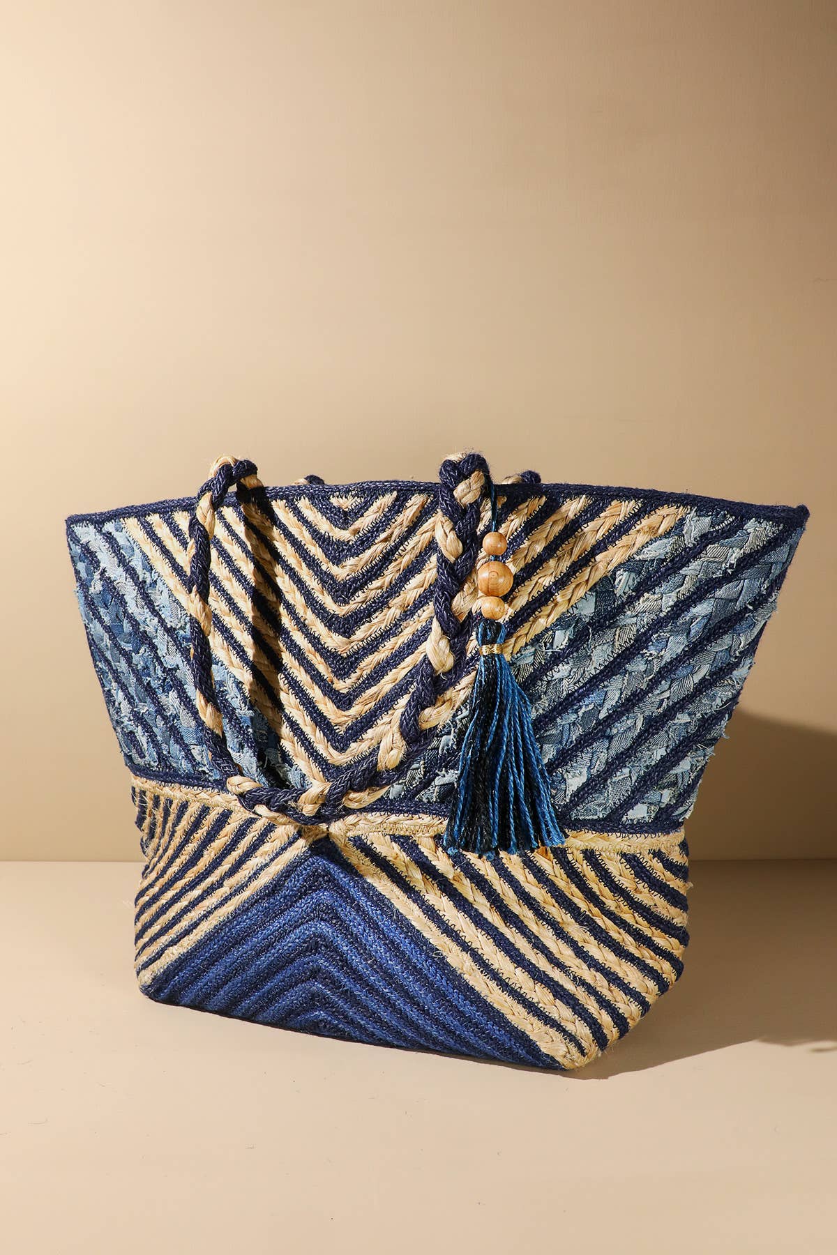 Kobe Jute Shoulder Bag for wholesale on Faire11