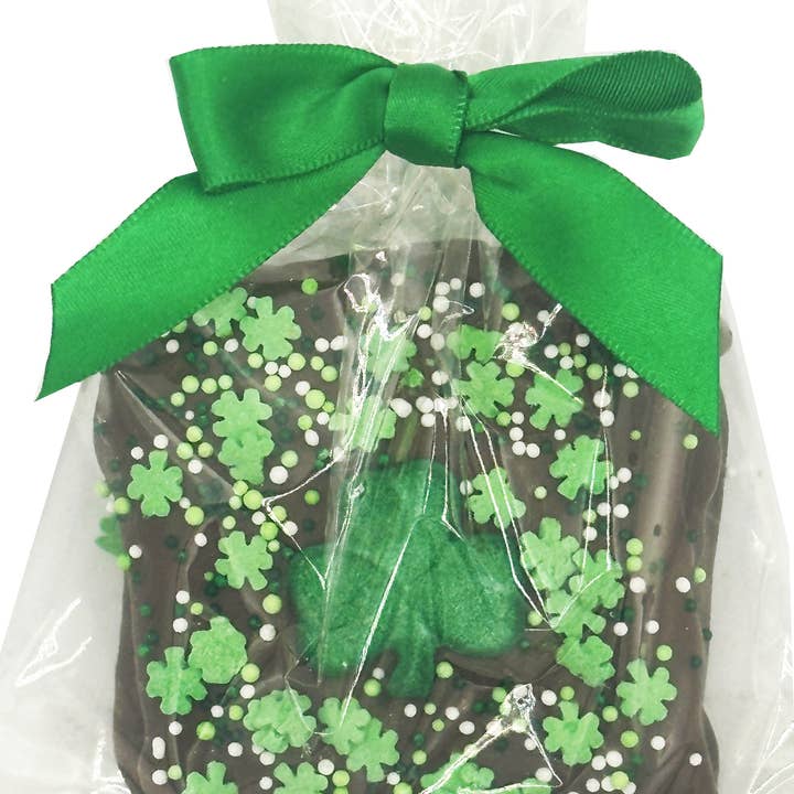 St. Patrick's Day - 2 Piece Grahams for wholesale by David Bradley Chocolatier