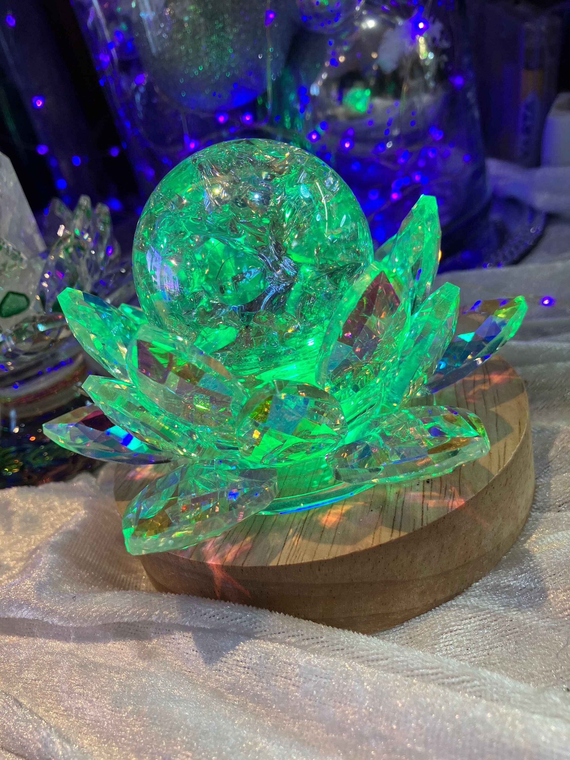 Desarwen - Wholesale Accent/Desk Lamp - Color changing color USB magic lamp aura cracked sphere5