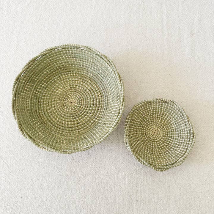 Amsha - Wholesale Basket - Sweetgrass Twisted Rim Basket