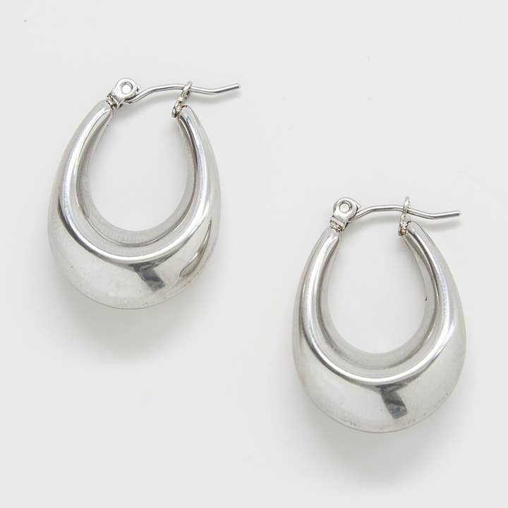 Silver Oval Hoop Earrings - Spring 2026 Gift for wholesale by Admiral Row Jewelry