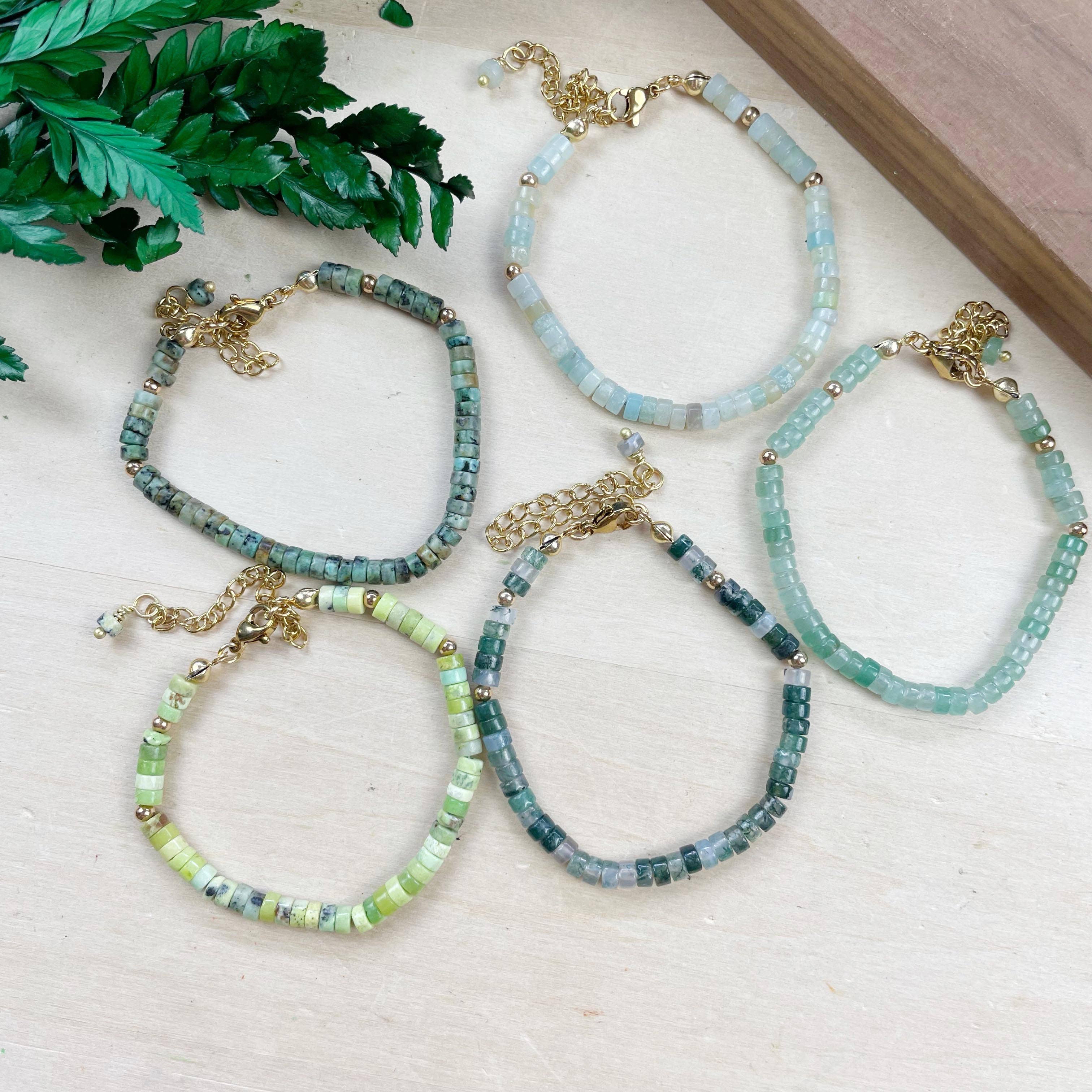 Ewelina Pas Jewelry – Engroshandel Perlearmbånd – Litae armbånd - delikat armbånd med ædelstensperler12