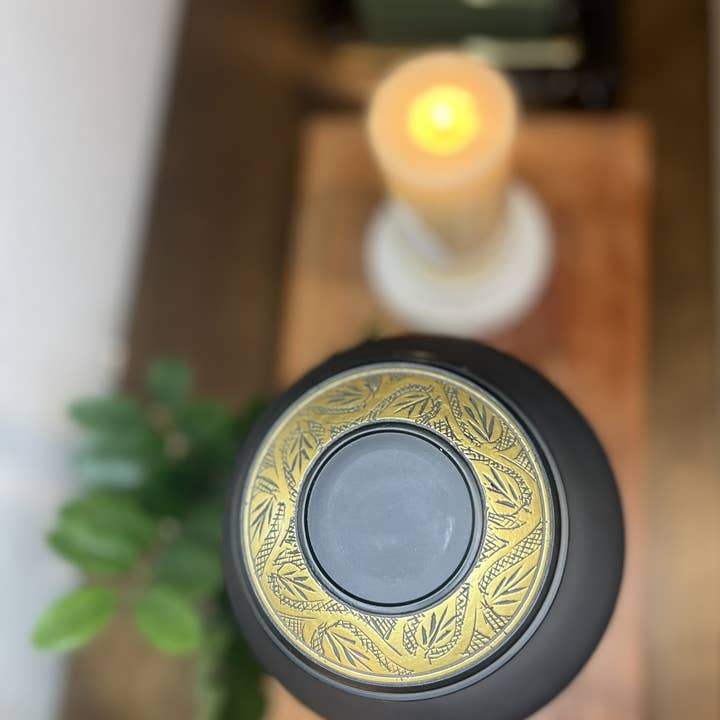 Plutus imports - Wholesale Urn - Leaves Metallic Finish Large Adult Cremation Urn6