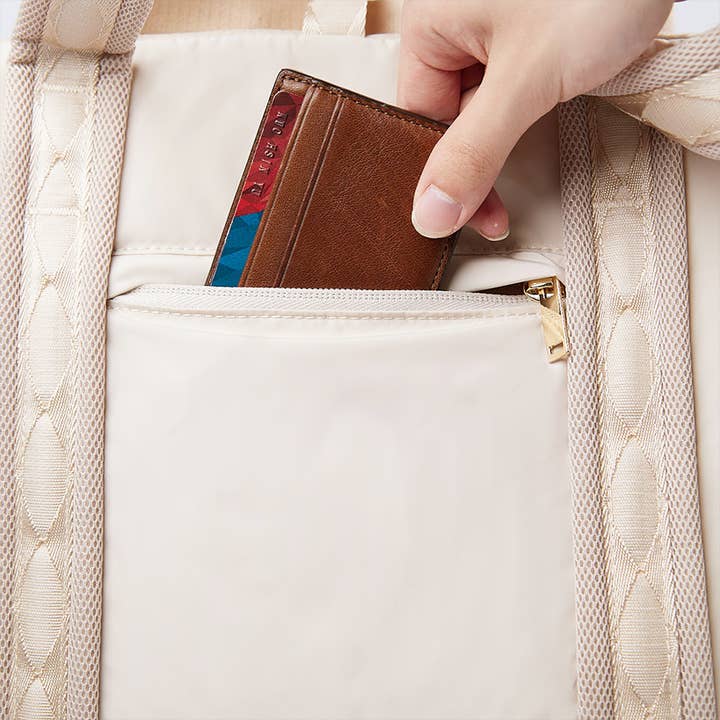 Pups & Bubs - Wholesale Pet carrier – Dog - Everywhere Convertible Tote Bag | Dog Carrier | 2 Colors11