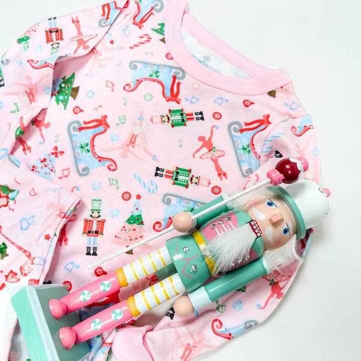 Camisón de Manga Larga para Niños Grandes Nutcracker Joy para venta al por mayor de Magnolia Baby