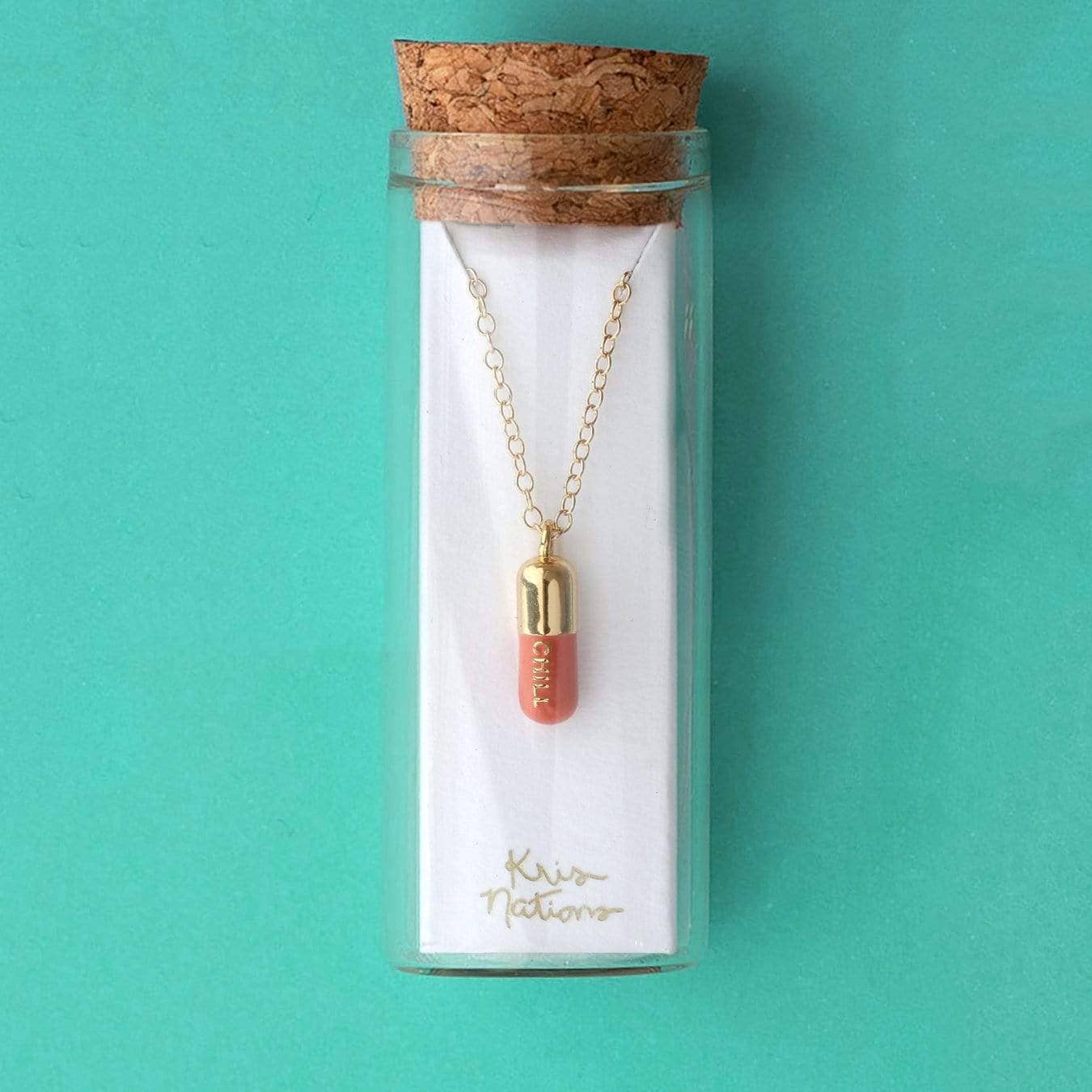 Kris Nations - Vente Colliers à pendentif - Collier Chill Pill en émail avec charme en vermeil 18 carats, argent sterling, chaîne en or rempli ou argent sterling, longueur réglable 16-18 pouces (40,6-45,7 cm), sans nickel, expédié de Californie9