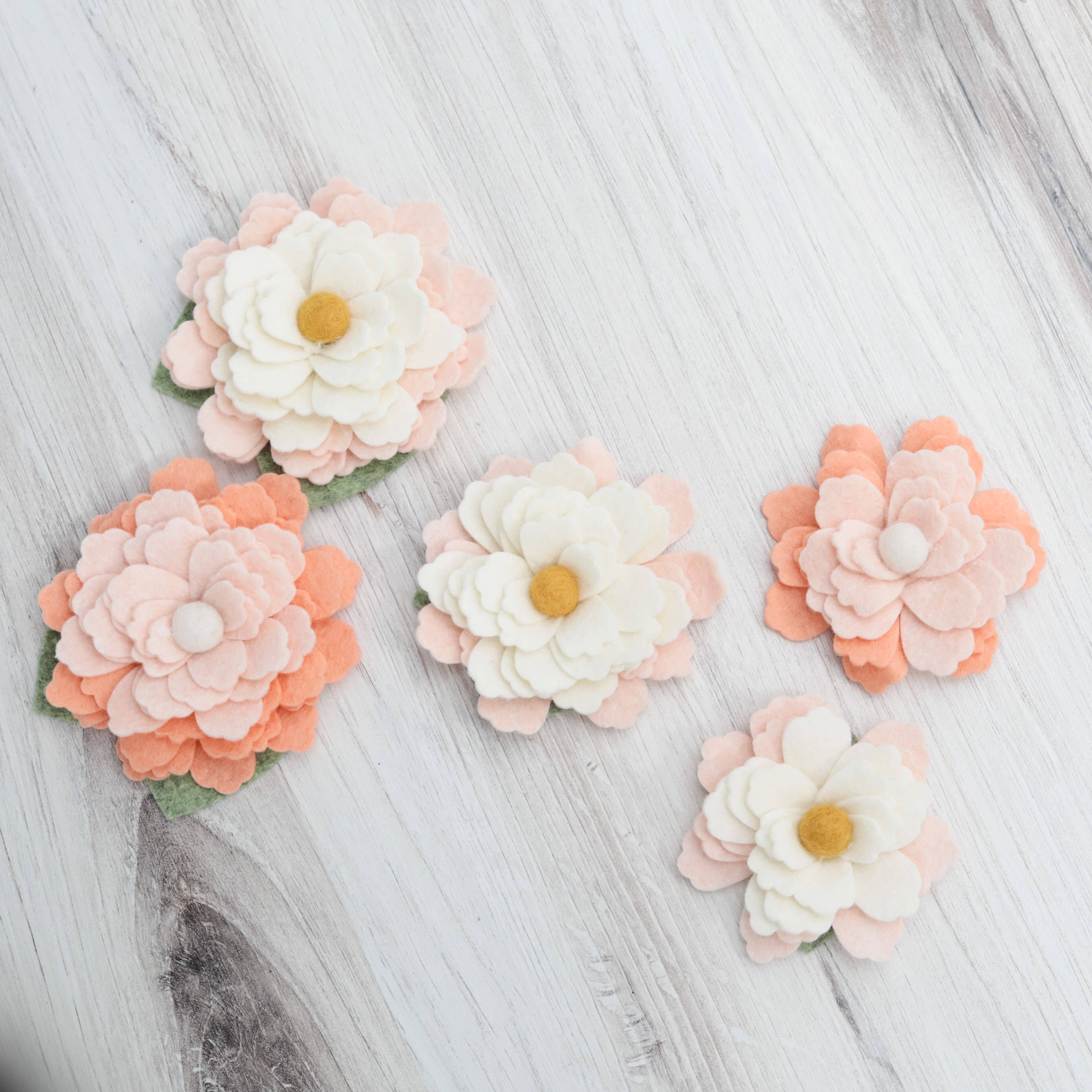 Mimi Green - Wholesale Pet Collar - Dog - Water Lily Dog Collar Flower (3 Color Variations)4