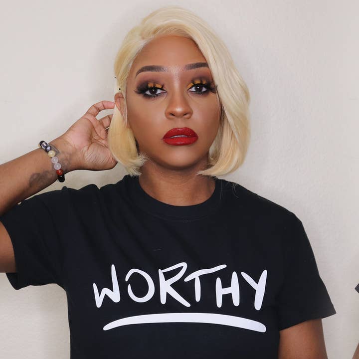 Worthy Tee Crew Neck, X-Large for wholesale by LaShalo Beautè