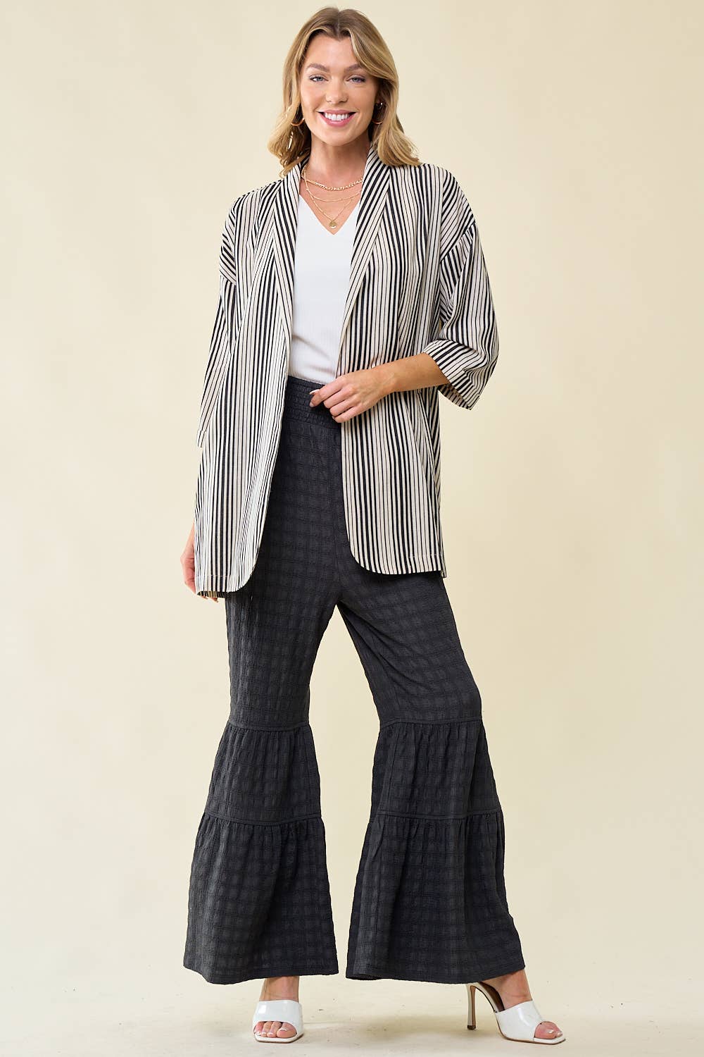 Doe and Rae - Wholesale Jacket - Women's - Linen Stripe Jacket - 10406J10