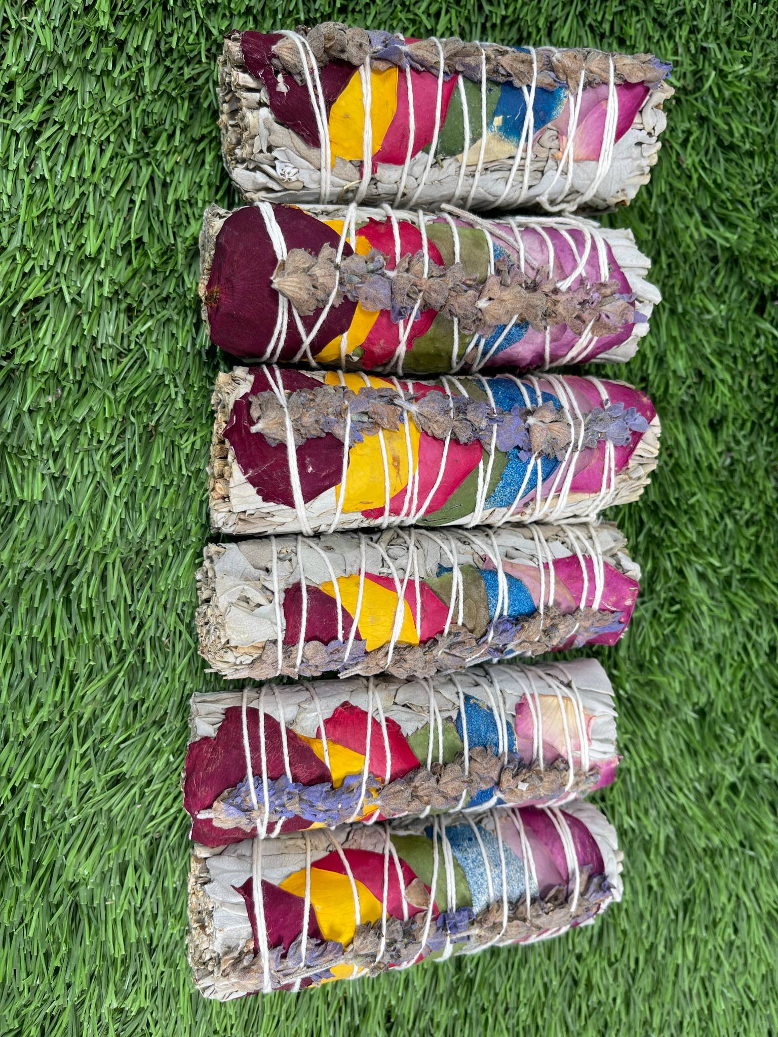 CaNatureLover - Wholesale Sage Bundle - ORGANIC 7 chakras white sage + Lavender, Hand Wrapped.4