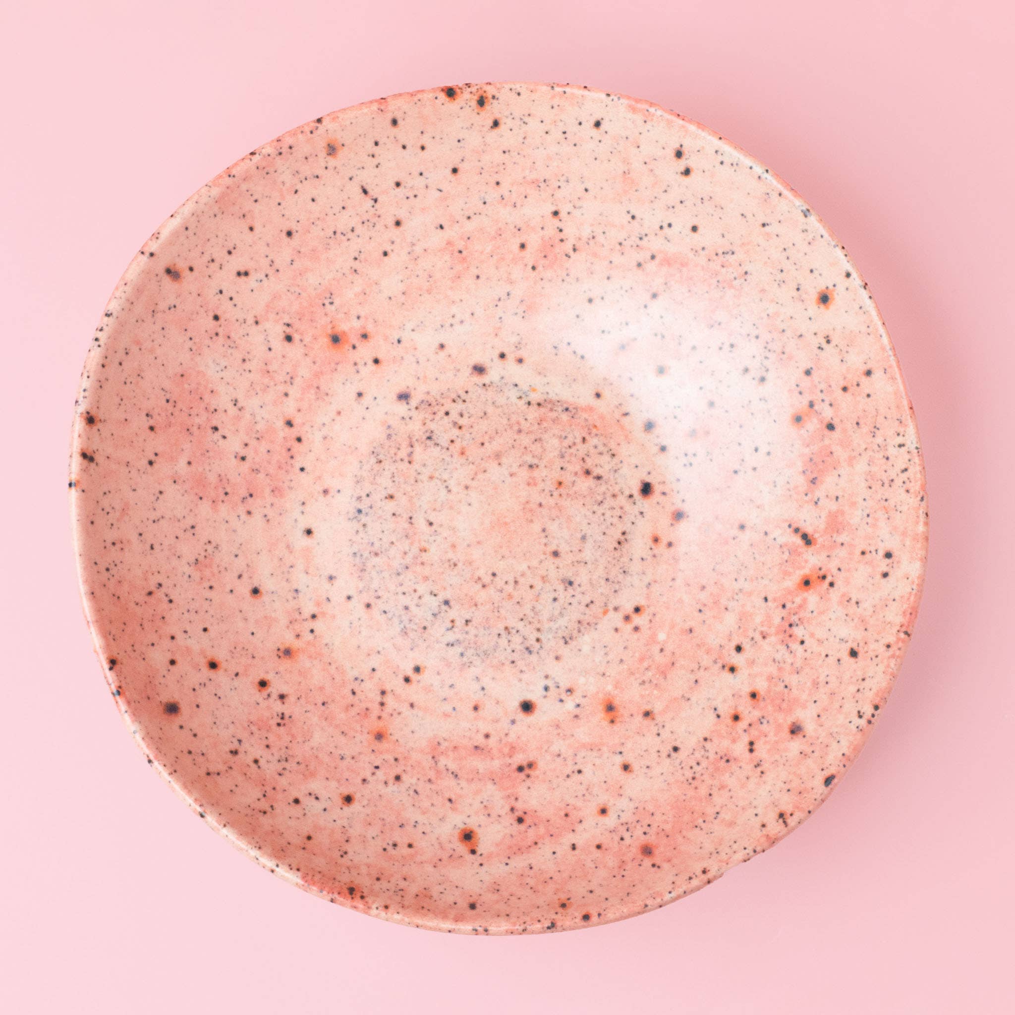 Alfar Tierra Cocida - Wholesale Charger Plate - Handmade Artisanal Stoneware Deep Plate 18cm - Blush Edit3