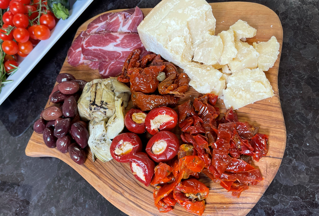 SOLENZI - Wholesale Pickled Vegetables - Sun-dried SWEET PEPPERS 190g5