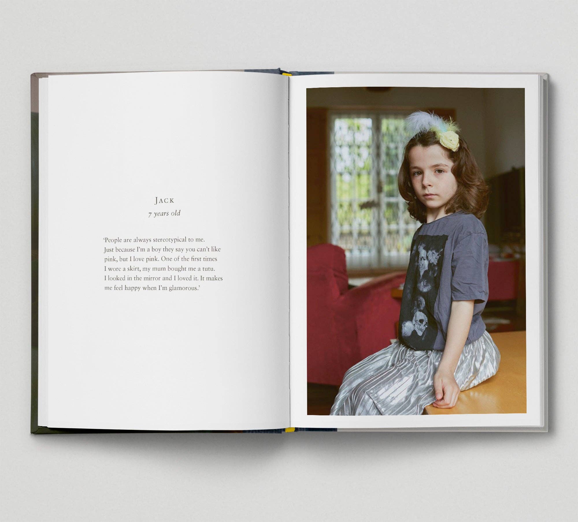 Hoxton Mini Press - Wholesale Kunst en amusement - Honderd Jaar (Boek 16: Oost-Londen Fotoverhalen)2