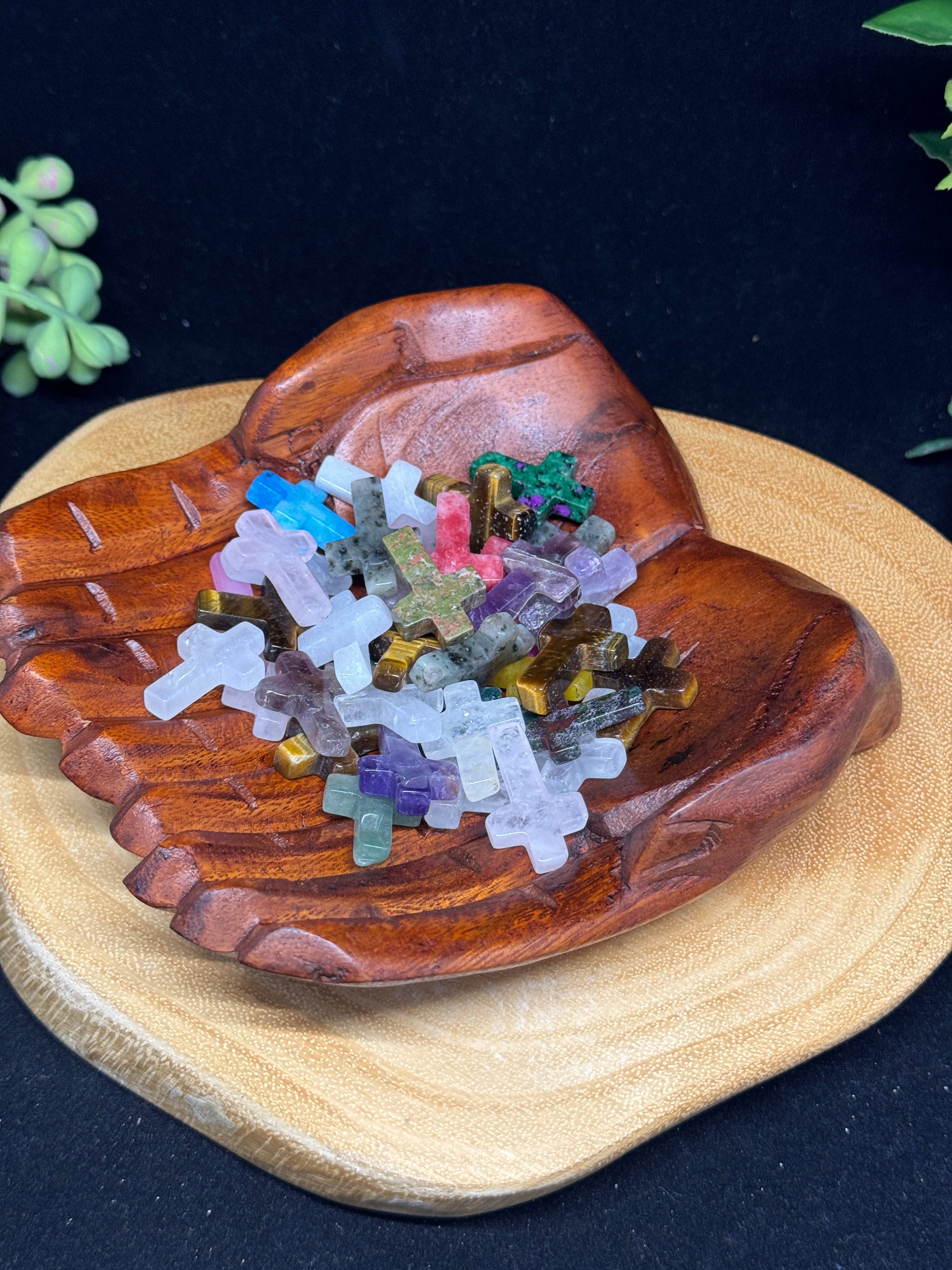 The 7 Directions - Wholesale Spiritual Stone/Crystal - 40 pc Mix gem mini cross w/ wooden hand display F4421
