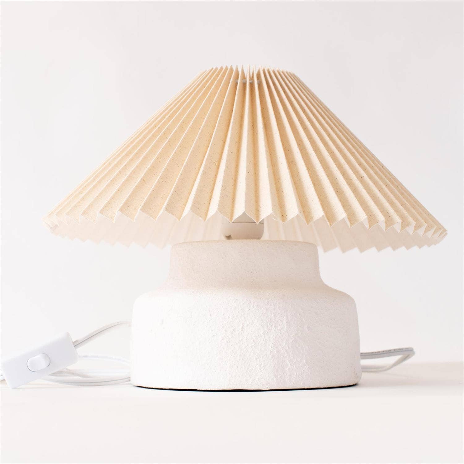 Audrey's Home & Gift - Wholesale Accent/Desk Lamp - Lamp - Rustic White Base, Pleated Cream Shade (PC)2