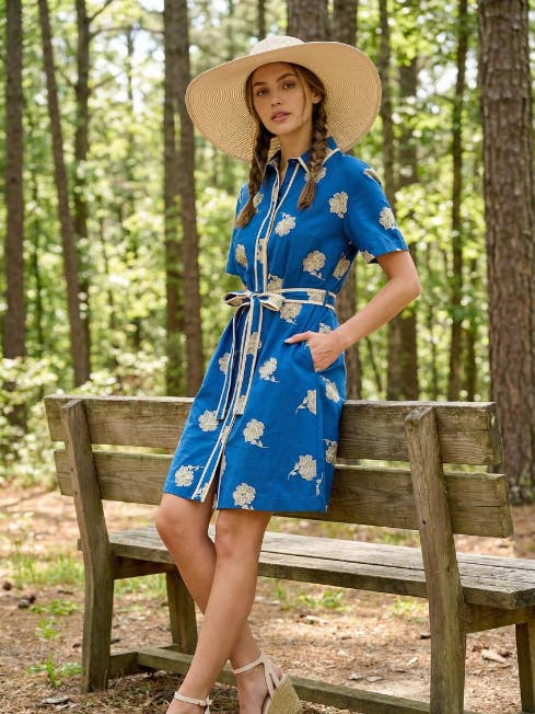 Short embroidered dress for wholesale by RUBIENN