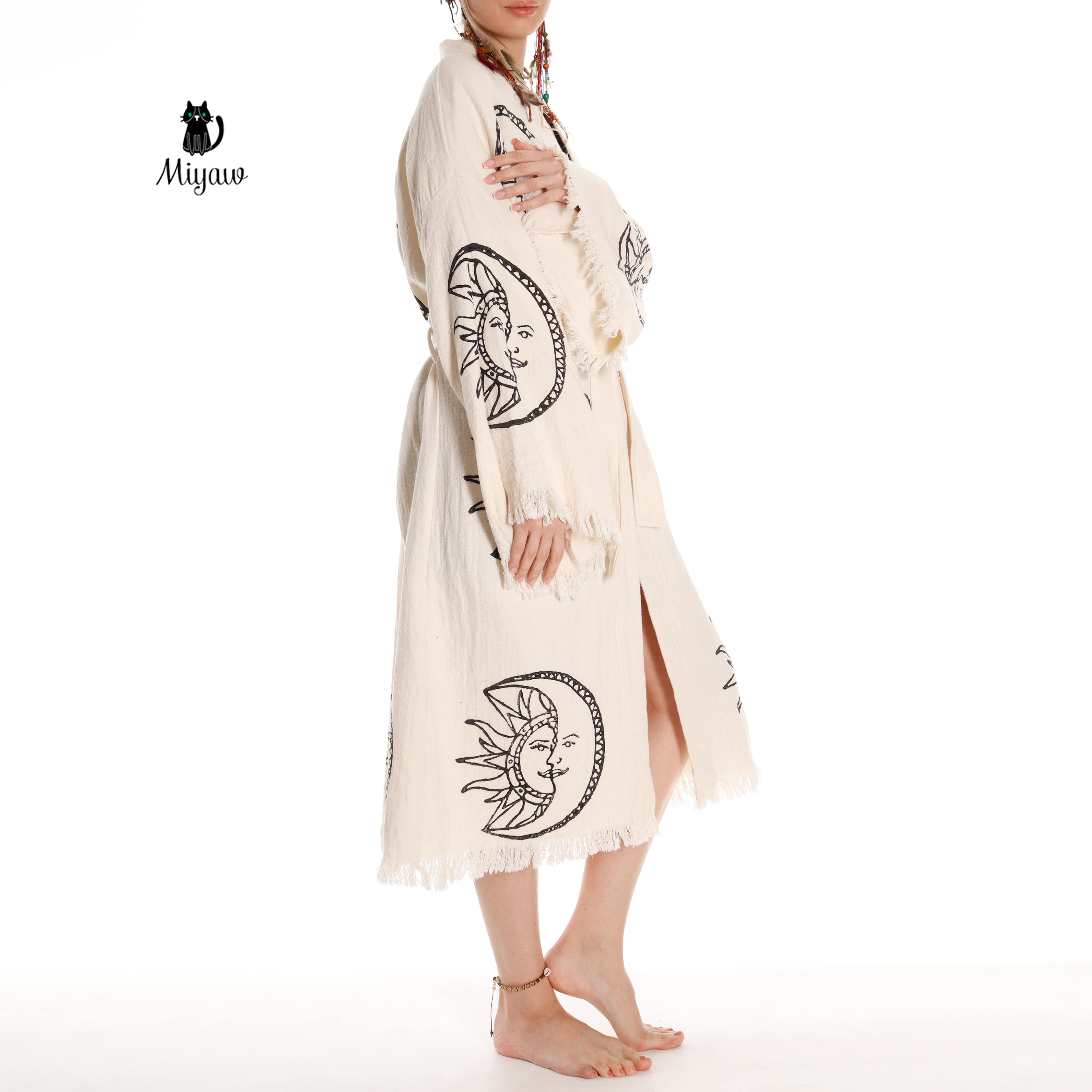 Beige Boho kimono slåbrok med måne- og solprint i økologisk bomuld til stranddage for engroshandel på Faire1