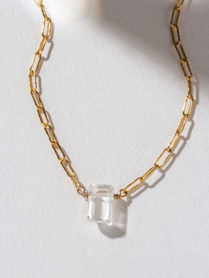 Collier avec pierre de naissance Prism Gems - avril pour la vente par Luna Norte