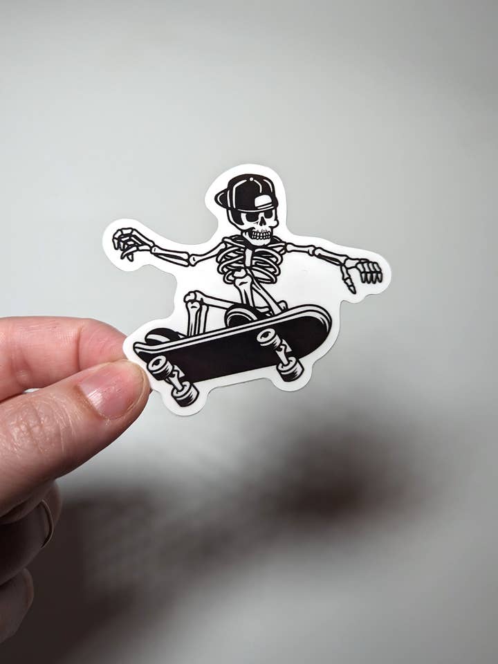 Autocollant Skelly Sk8r pour la vente par All That Raaz