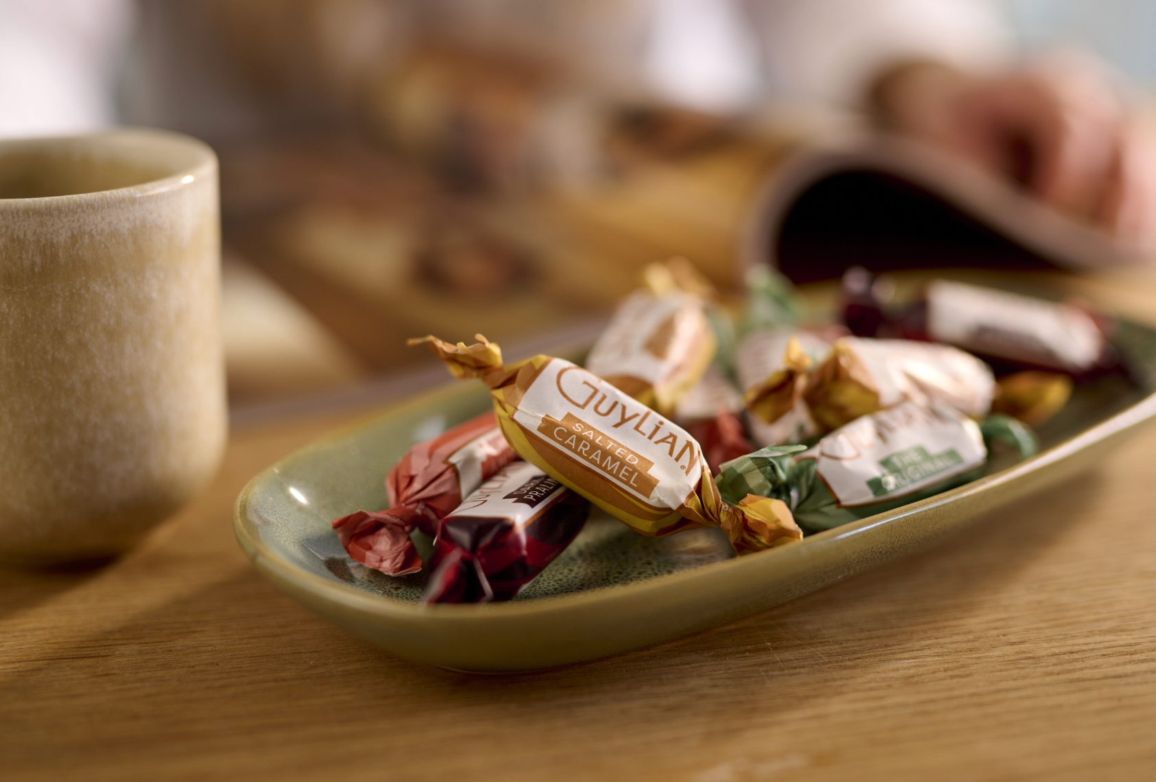 Belgium's Chocolate Source - Wholesale Chocolate Box - Guylian Praline Temptations - 13 Pc. Box (124 g, 12/case)2