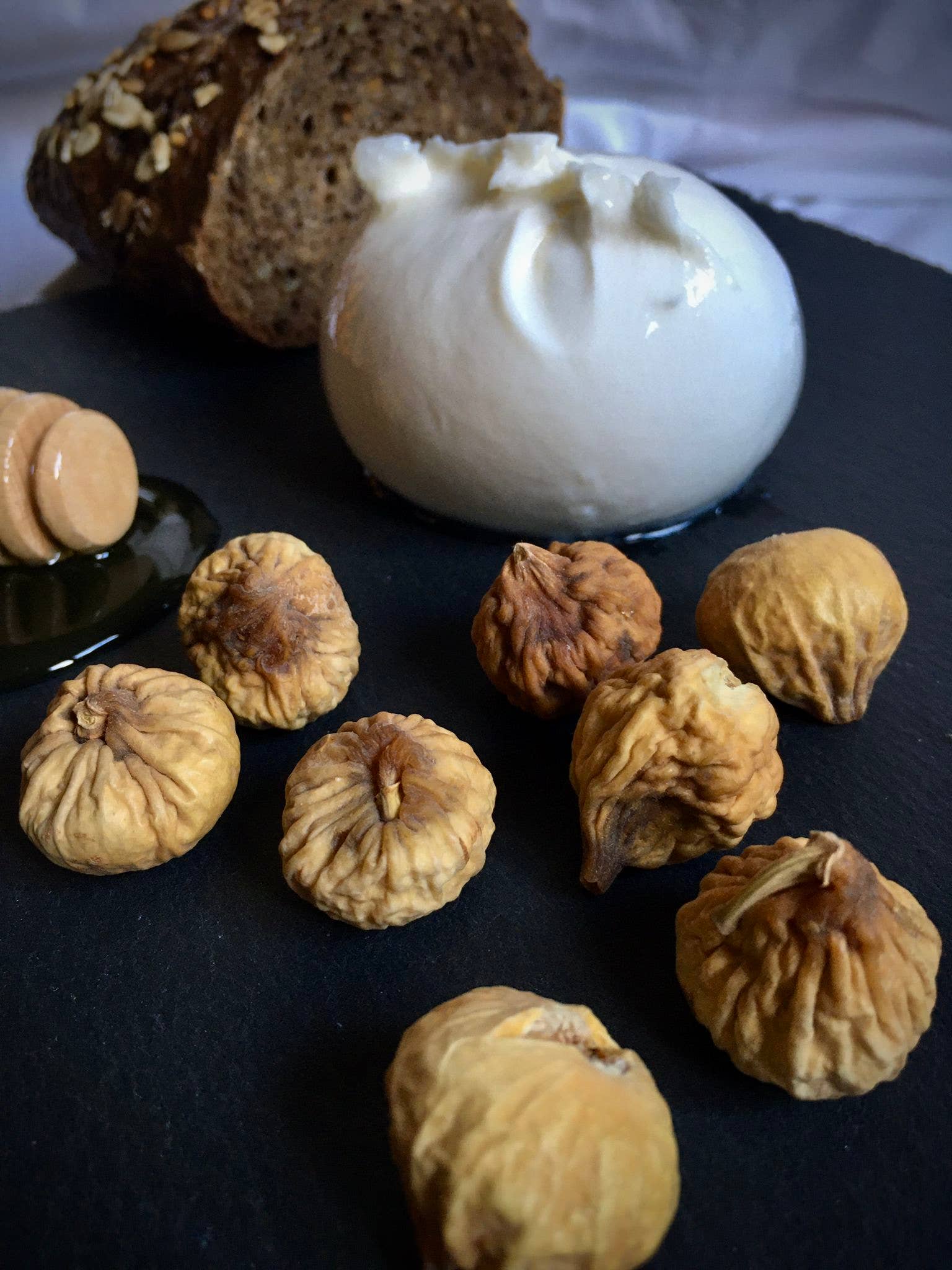 L' Arbre Persan - Wholesale Dried/Dehydrated Fruit - Iranian dried fig1