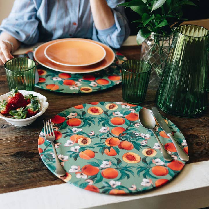 Peach Charger Plate for wholesale by Misalù - Dress up your table