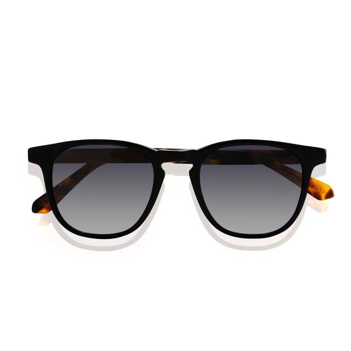 Earhart for wholesale by Selfmade eyewear