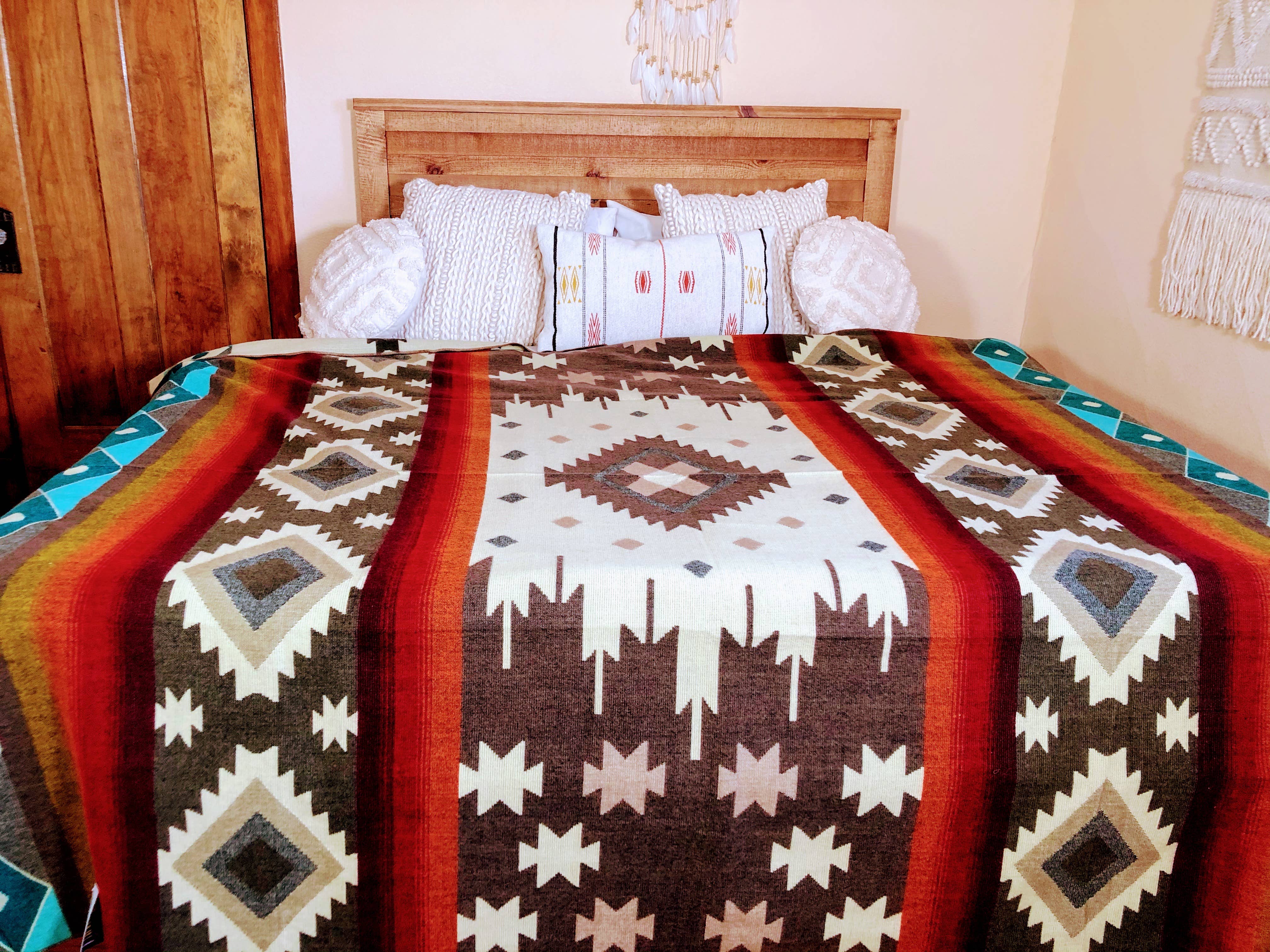 Alpaca market - Wholesale Bedding Blanket - Alpaca Blanket native style wholesale case3