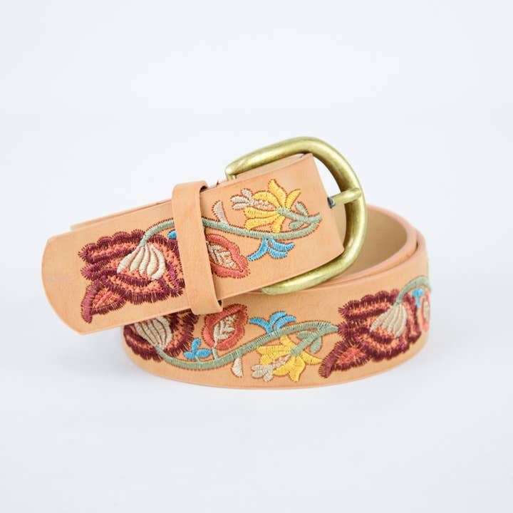 Leto Accessories - Wholesale Belt - Women's - Flower Embroidered Statement Belt3