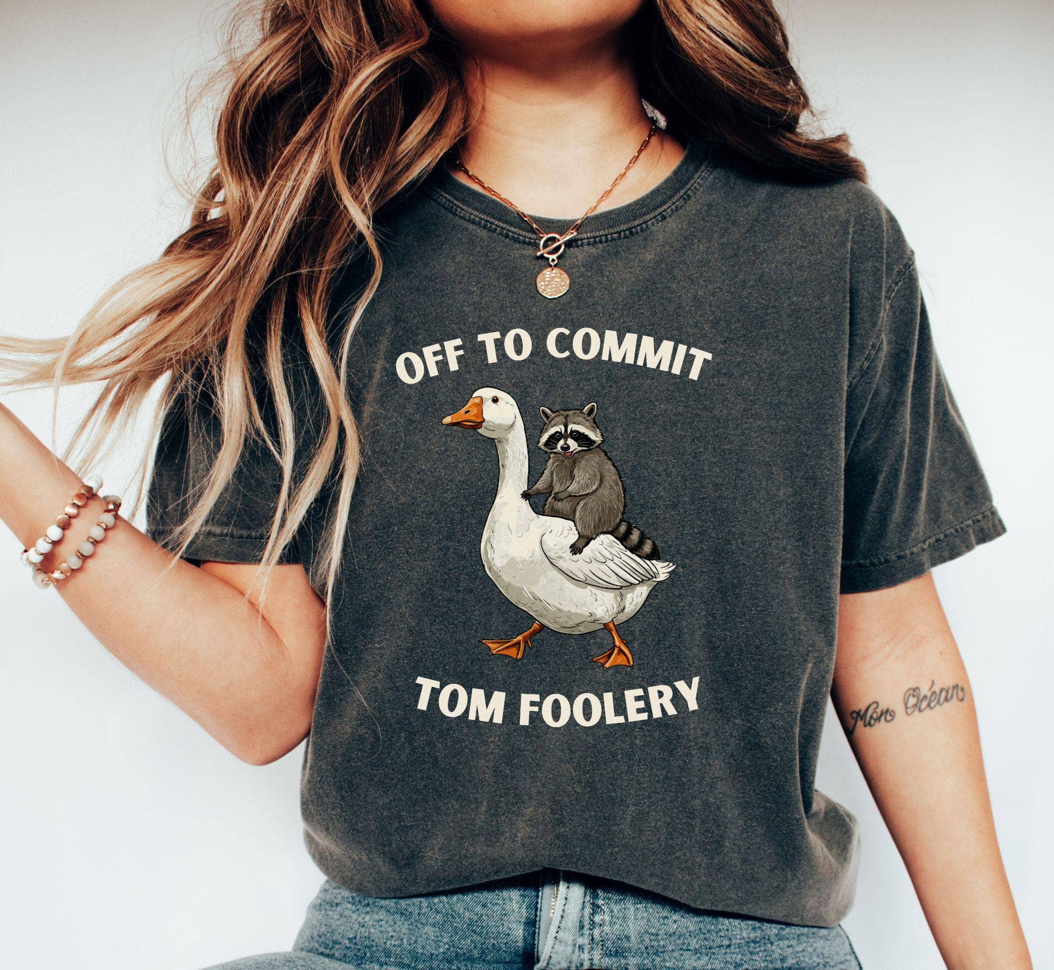 CVH DREAMY LTD - Vente T-shirt à imprimés – femme - T-shirt "Prêt à faire des bêtises", T-shirt mème raton laveur oie1