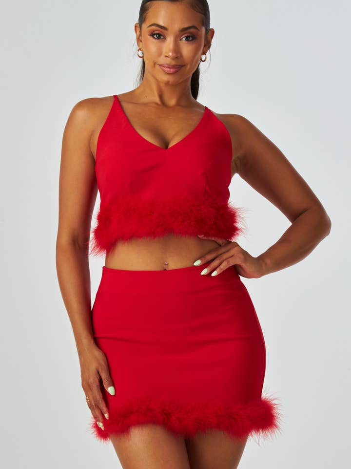 Stelle Fur Affair Crop-Top & Minirock-Set (HDC33805) für den Großhandel von Hot & Delicious