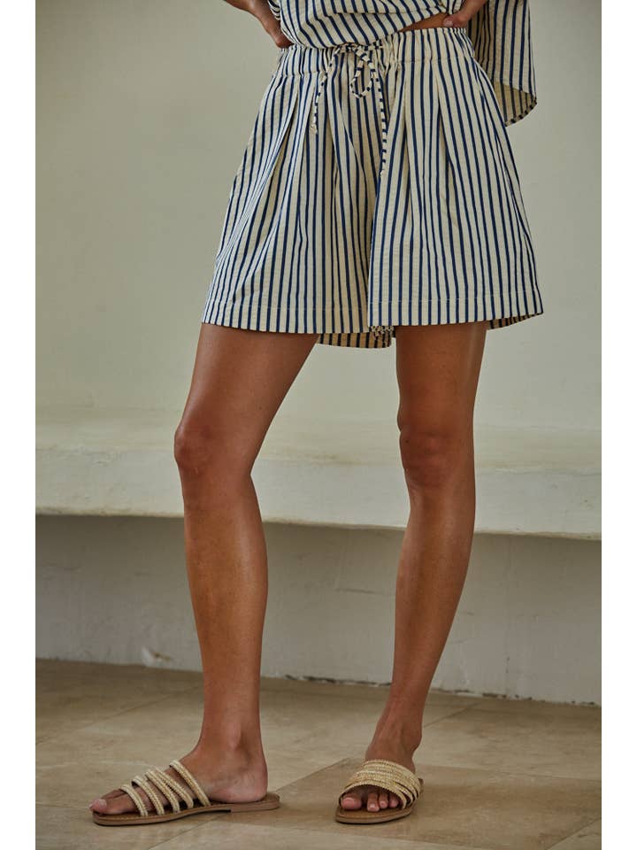 By Together - Wholesale Shorts - Women's - L8095 | Woven Polyester Viscose Cotton Striped Shorts