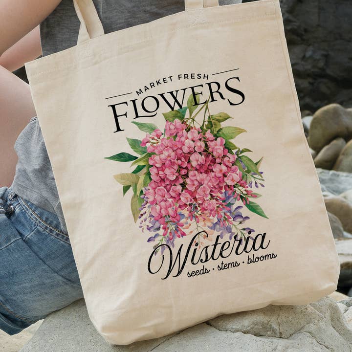 Tote de Marché Floral Wisteria | Sac Printanier d'Inspiration Vintage pour la vente par This Joyful Home