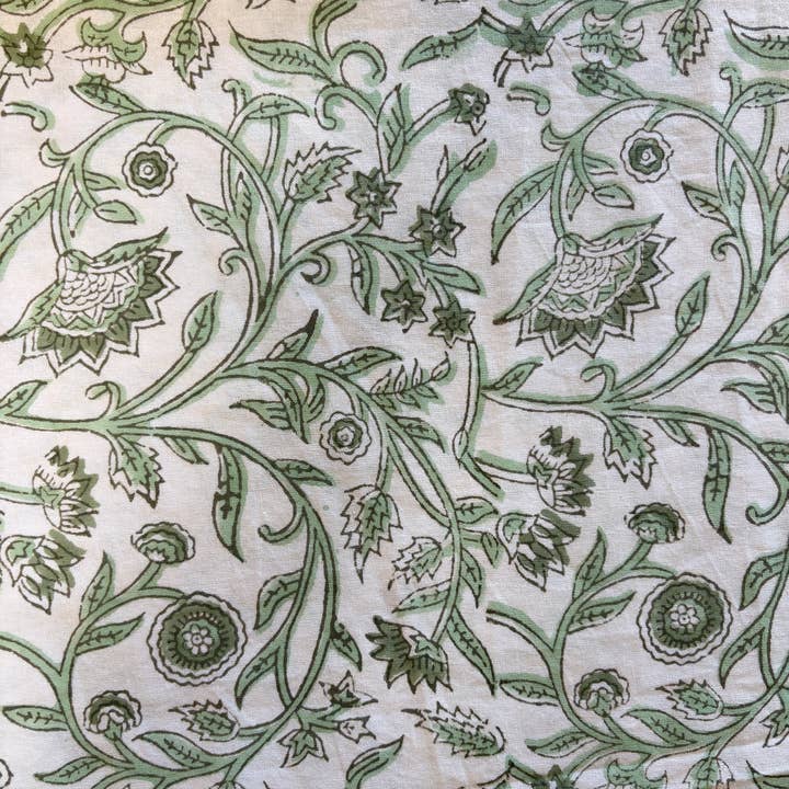 Maison Lilo - Wholesale Tablecloth - "Giverny" hand block-printed cotton tablecloth 150 x 220cm1