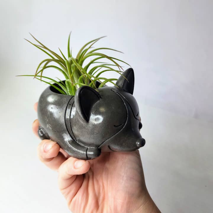 Geoform Designs - Wholesale Plant Pot - Corgi Dog Concrete Planter |Cute Pottery Animal AirPlant Pot1