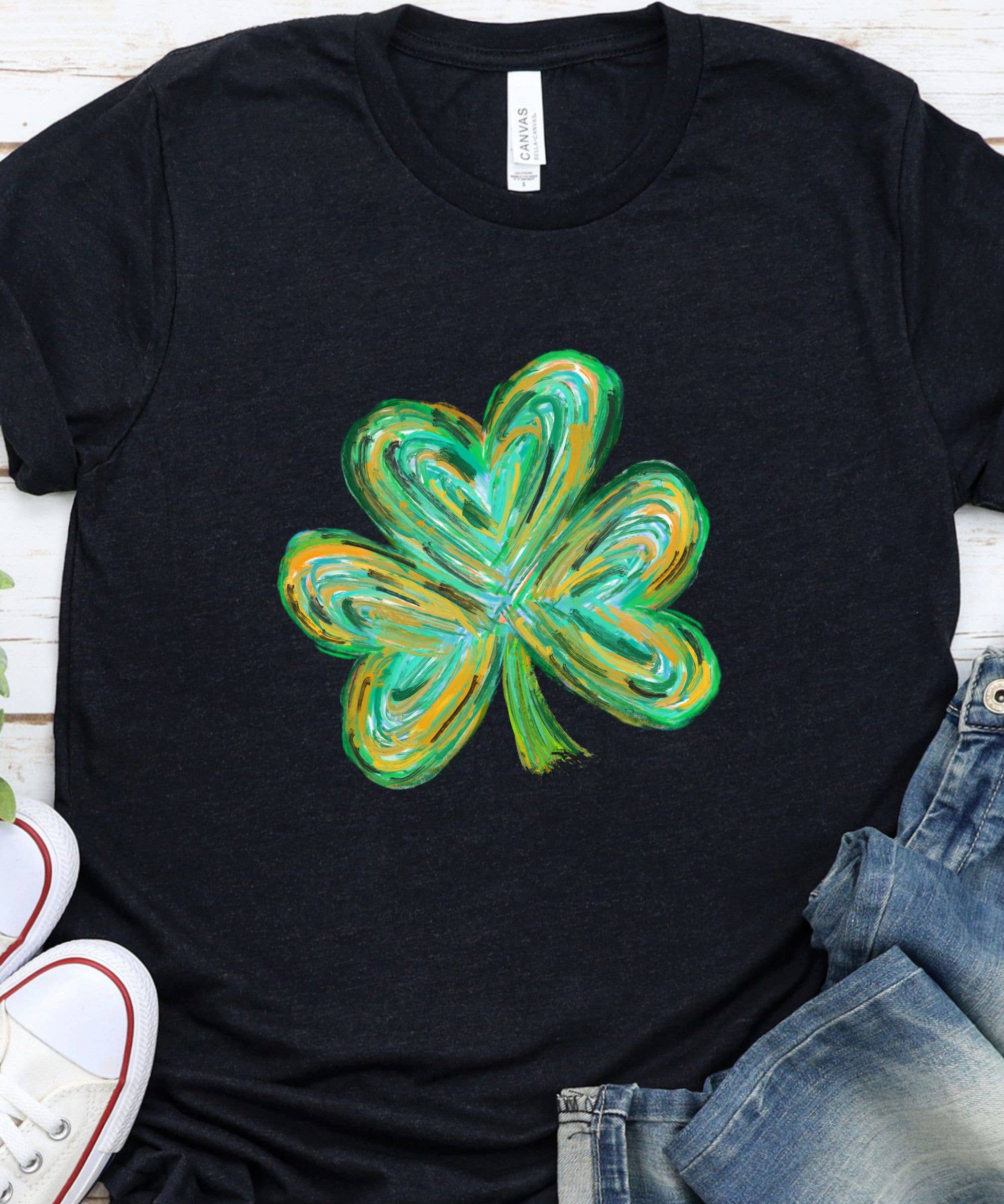 Midday USA - Wholesale T-Shirt (Graphic) - Women's - Lucky Clover St. Patrick's Day T-Shirt1