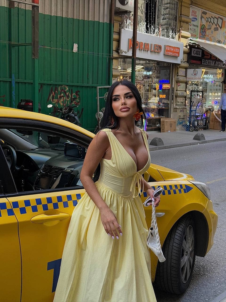 Standpoint Top – Vestido - Mulher por atacado – Vestido Riviera Maxi – Corpete – Laço Frontal – 120147