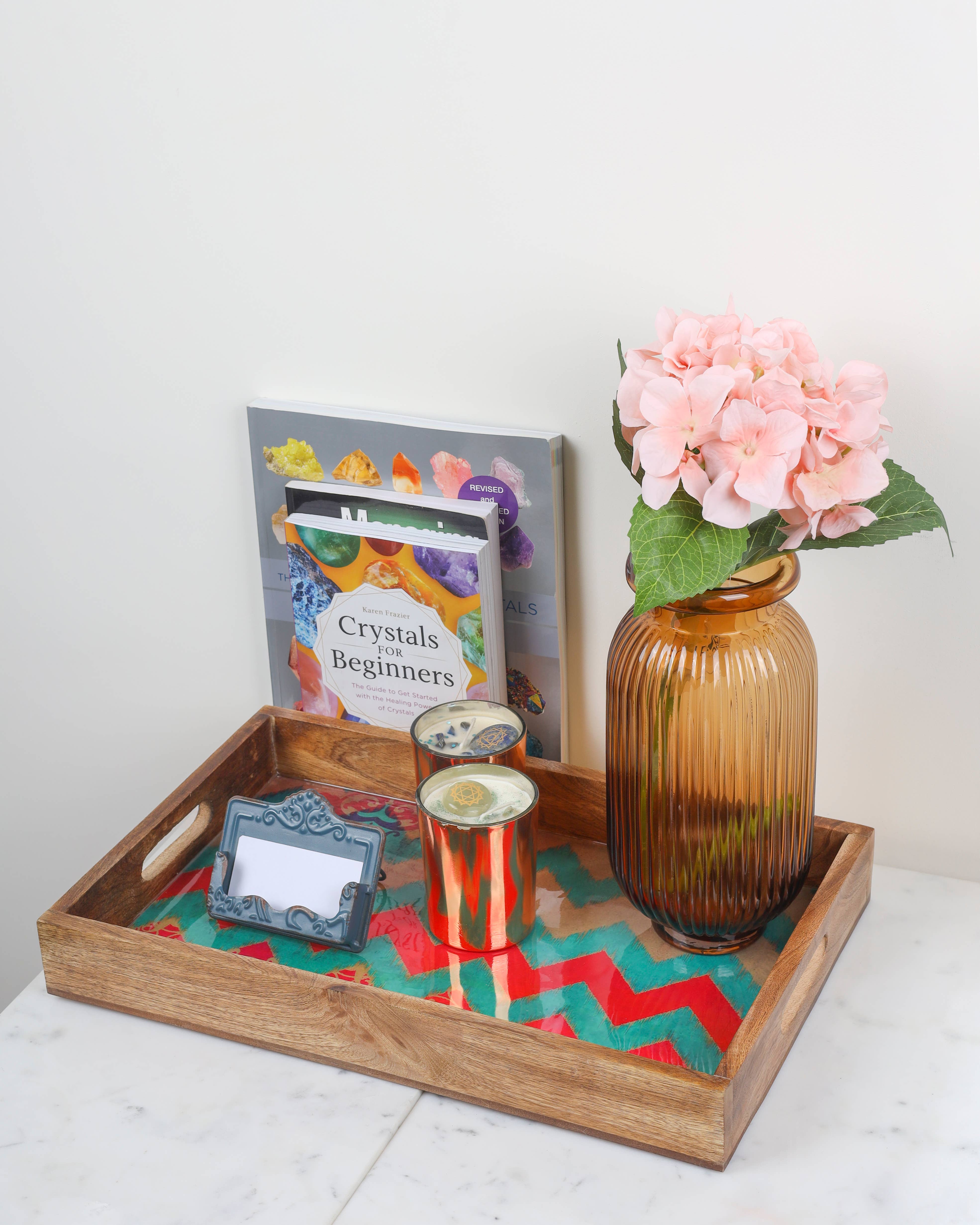 Tiramisu – Bandeja decorativa por atacado – Sunrise Springs Tabuleiros decorativos em resina e madeira (conjunto de 3)4