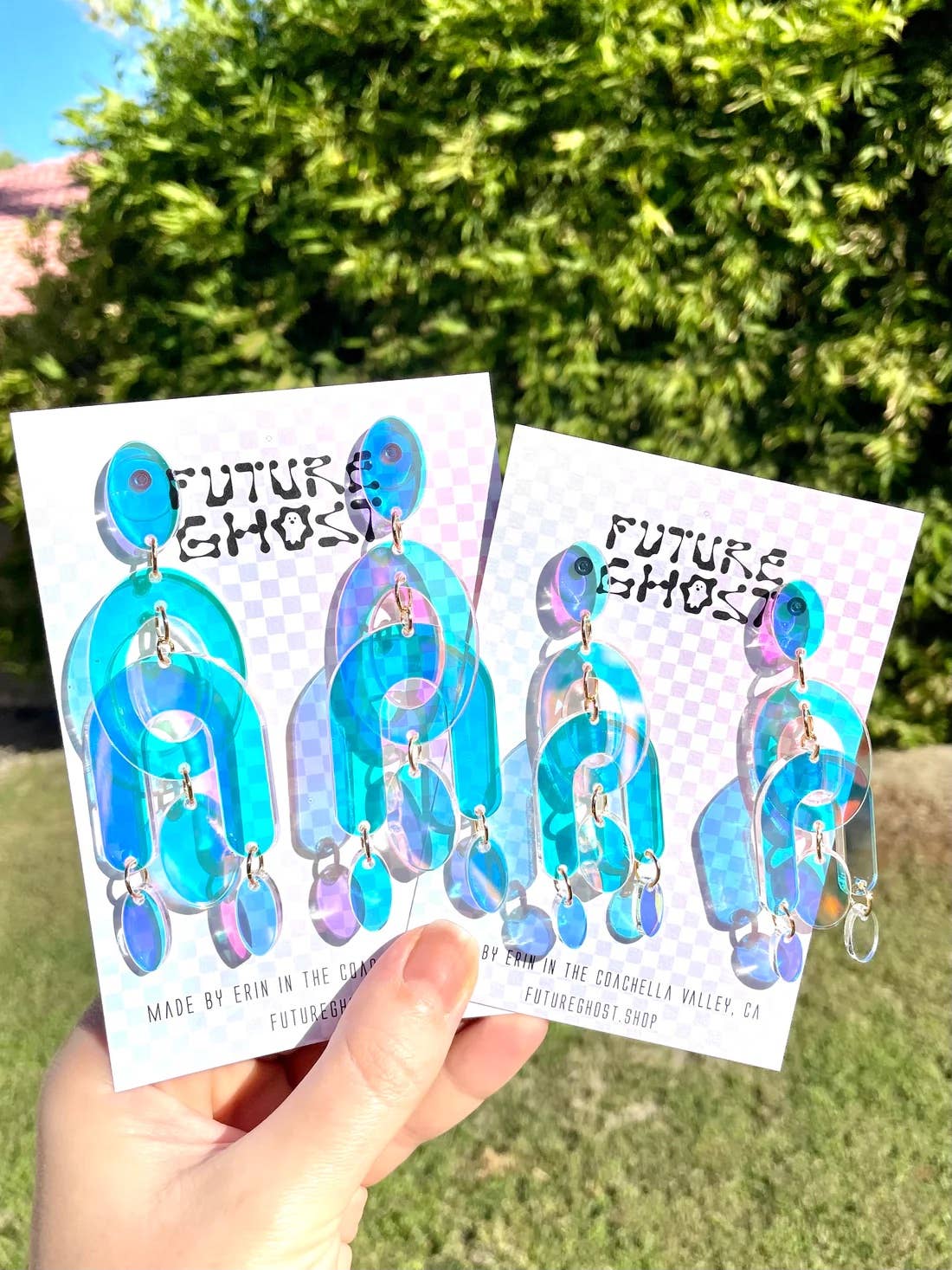 Future Ghost - Vendita all'ingrosso Orecchini pendenti - Orecchini chandelier tridimensionali Cleo7