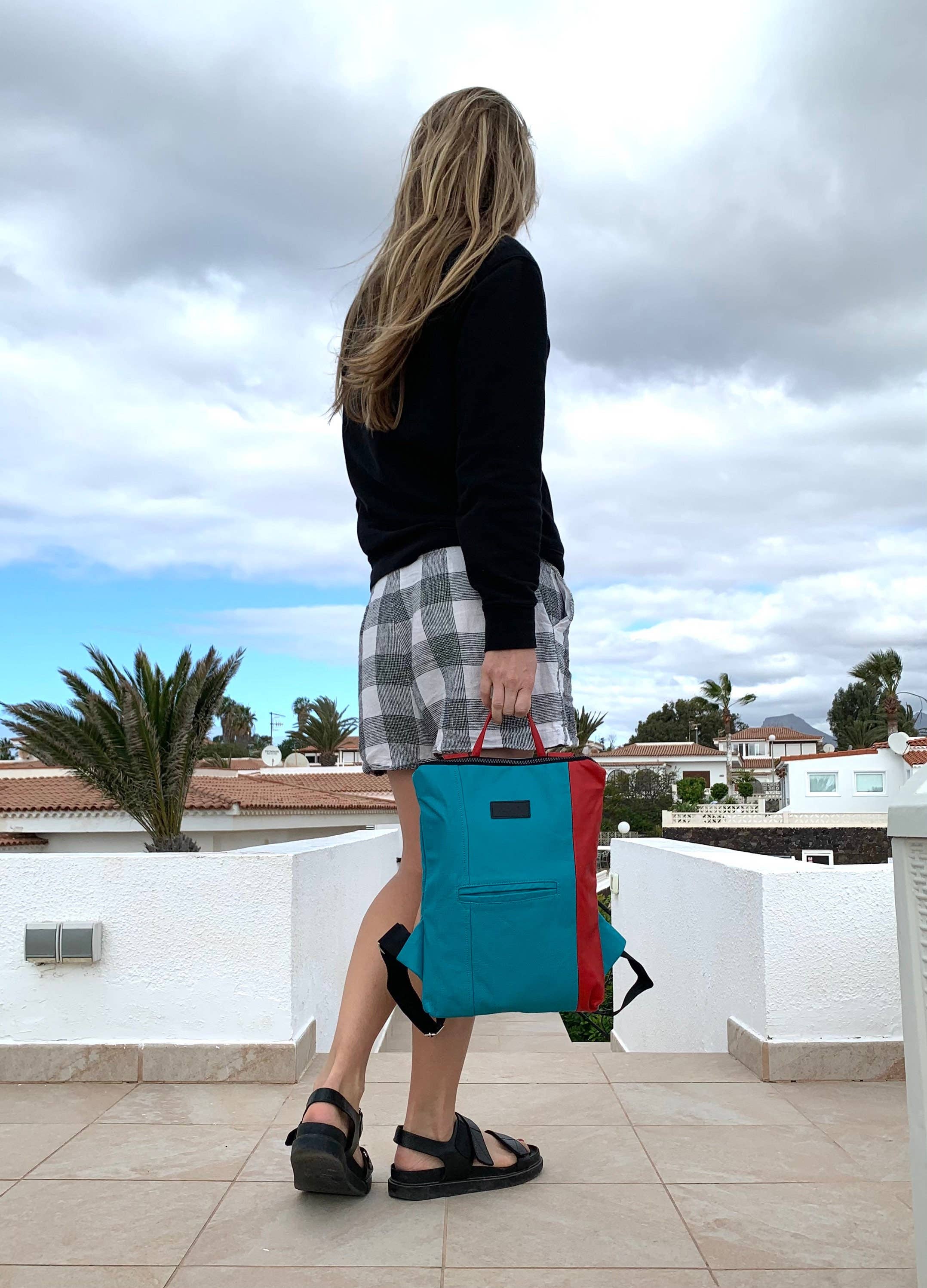 LeaF – wholesale Ryggsäck - Dam – Svart läderryggsäck tillverkad av återanvänt läder7